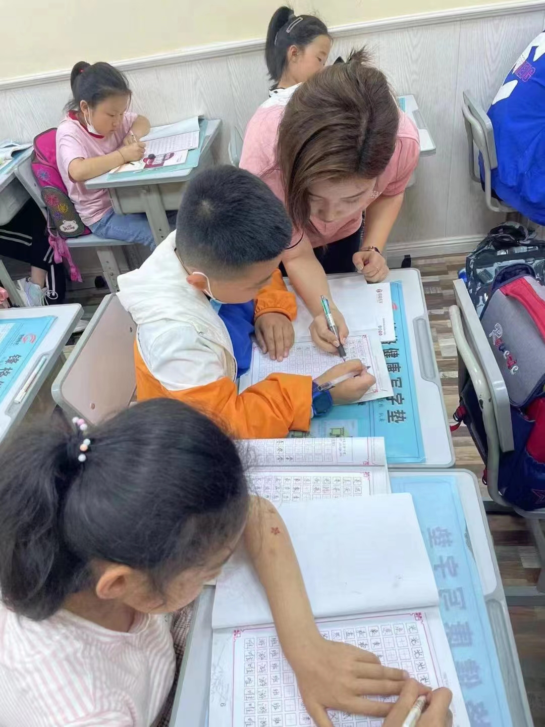 锋格练字班